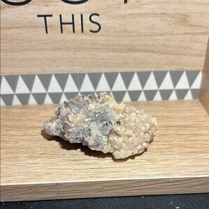 Crystal Cluster (CCL2)